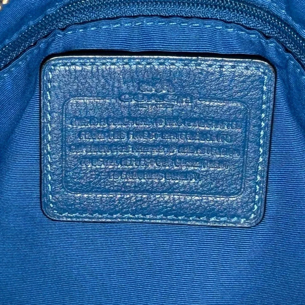N/A blue coach